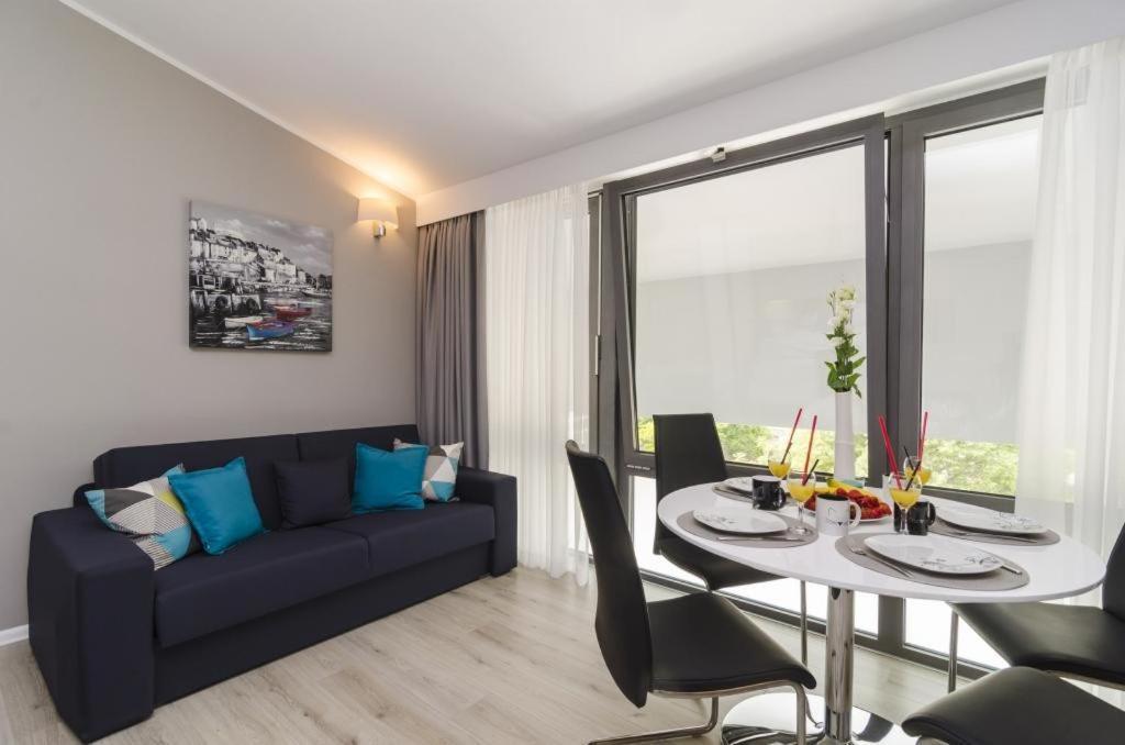 Zoomzoom Apartament *