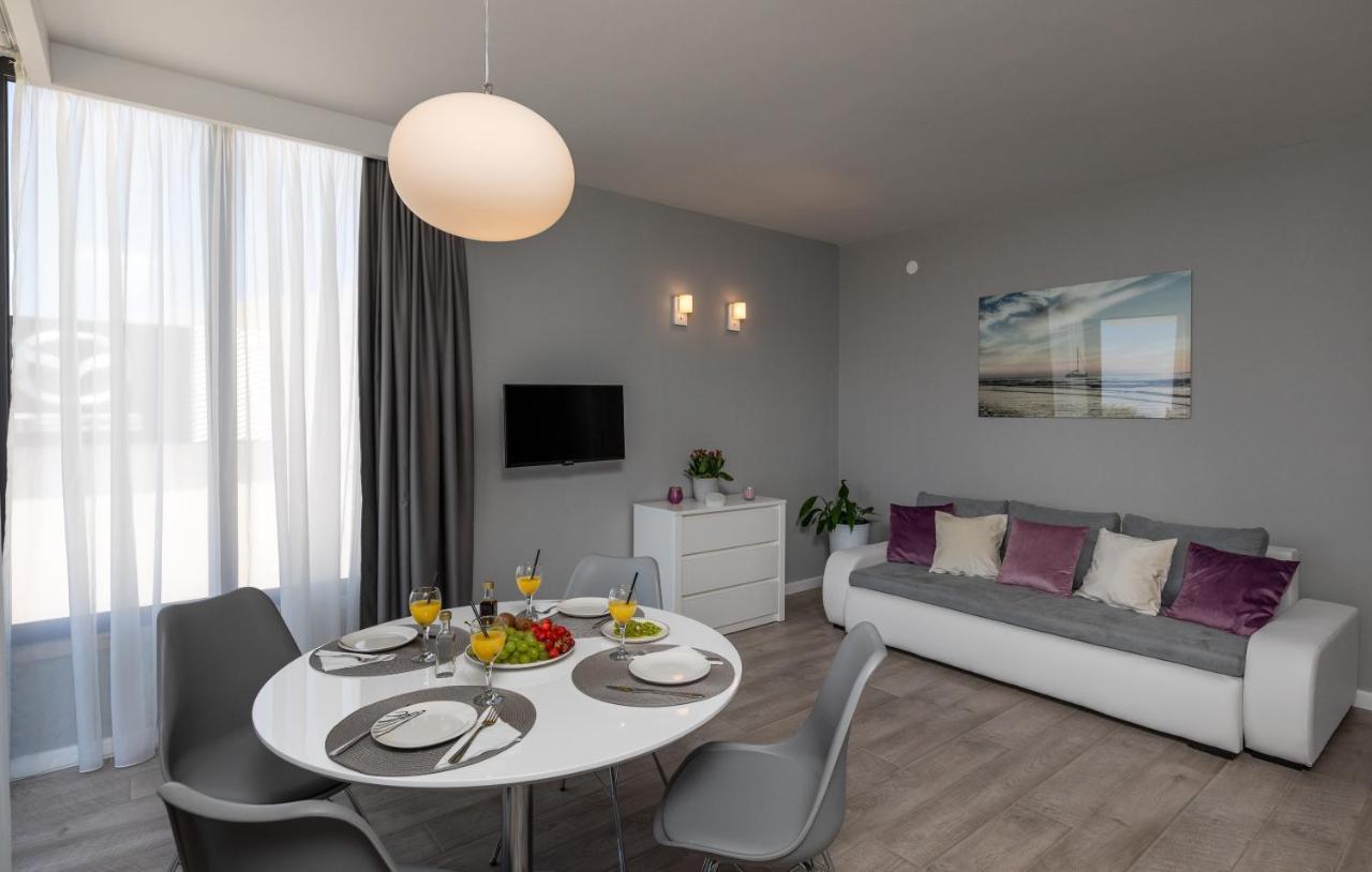Zoomzoom Apartament *